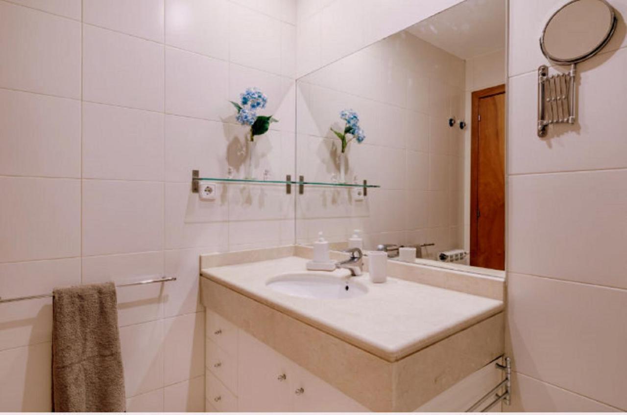 Bonito Duplex Con Piscina En Barcelona&Playa Apartment Tiana Exterior foto